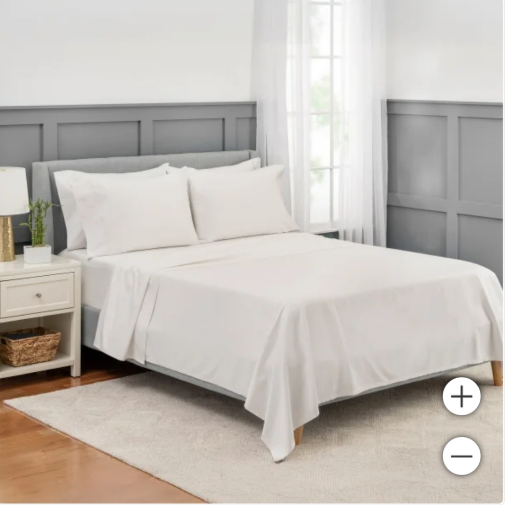 New Martha Stewart King Size White Pillowcases - 4 pc